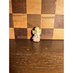 Enesco Precious Moments Angel with Songbook Magnet